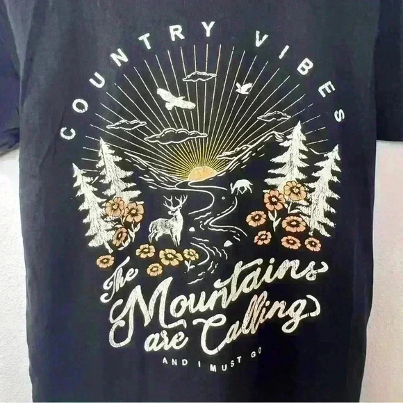 Black Sparrow | “Country Vibes - The Mountains are Calling” Graphic Tee | Size S - Picture 4 of 10